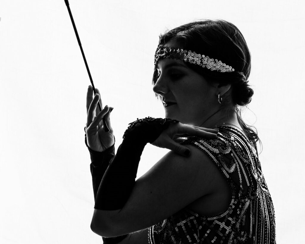 A woman in a 1920s Flapper outfit 