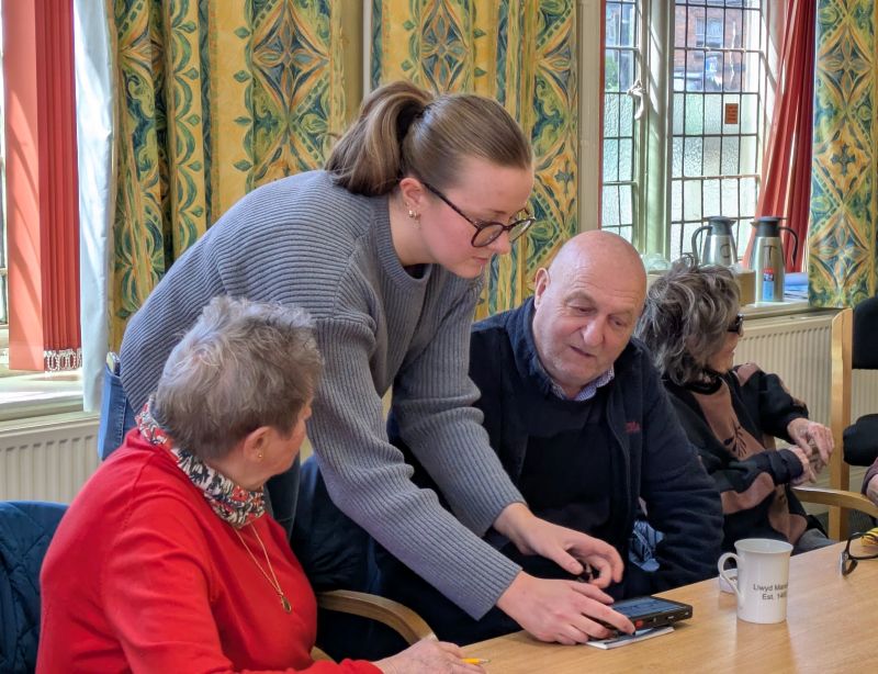 A face to face group sight loss session