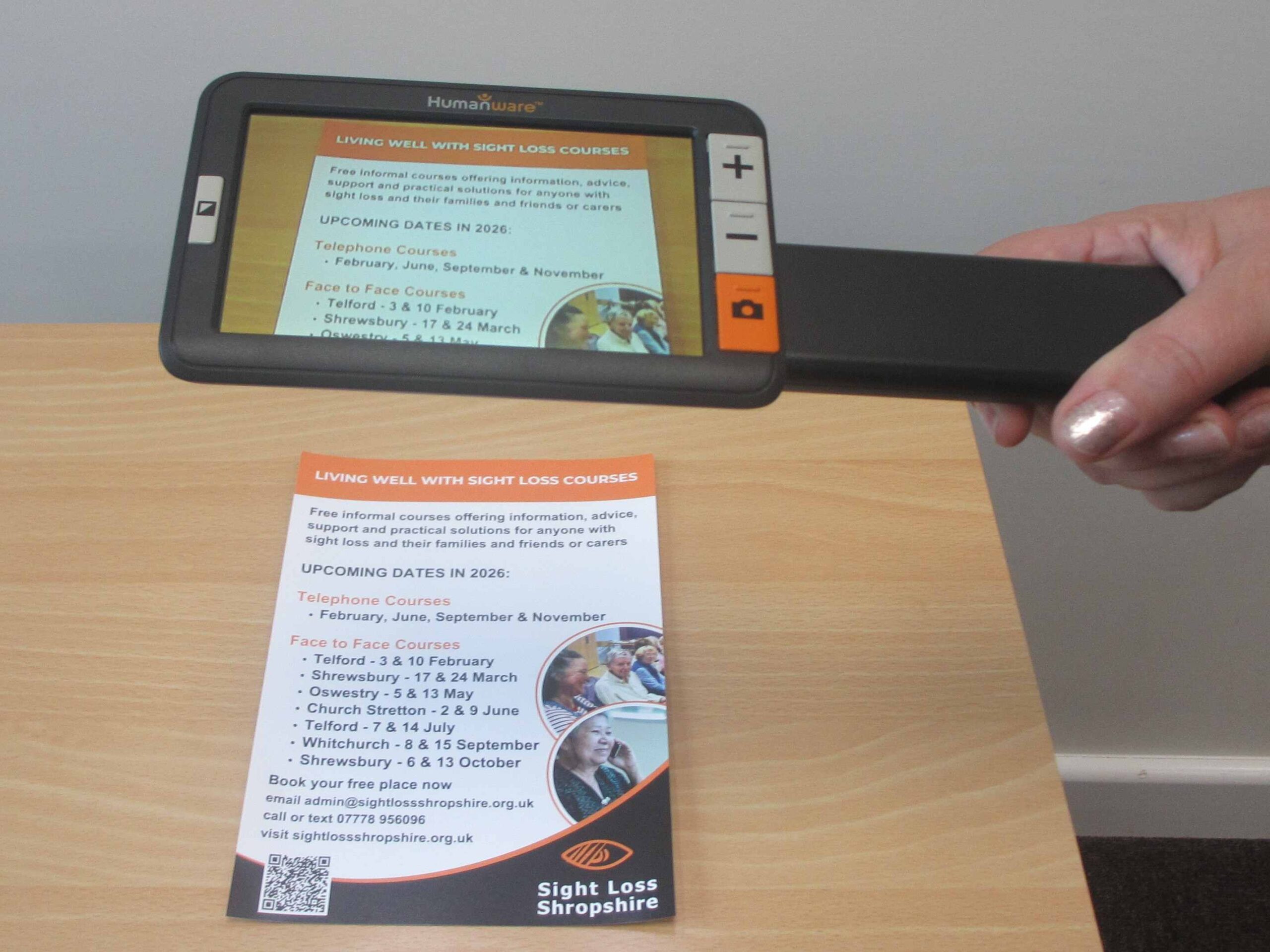 Explore 5 – 1 Hand held video magnifier